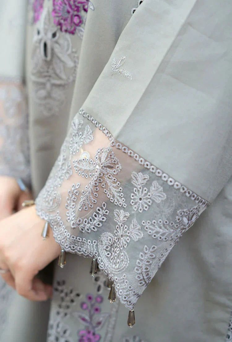 (unstitched) Embroidered lawn Three Piece SP-703