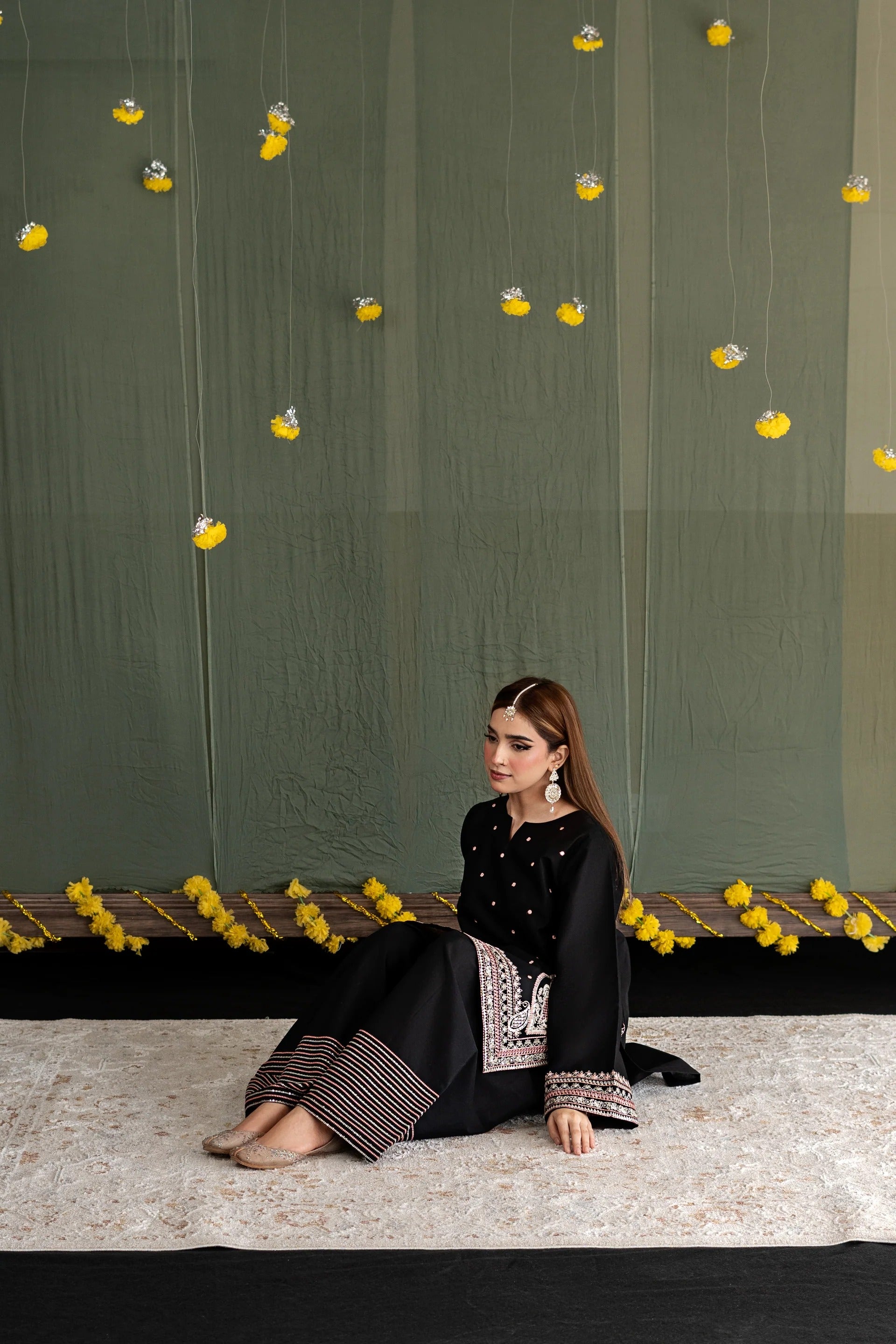 (Unstitched 2 piece)TAURUS