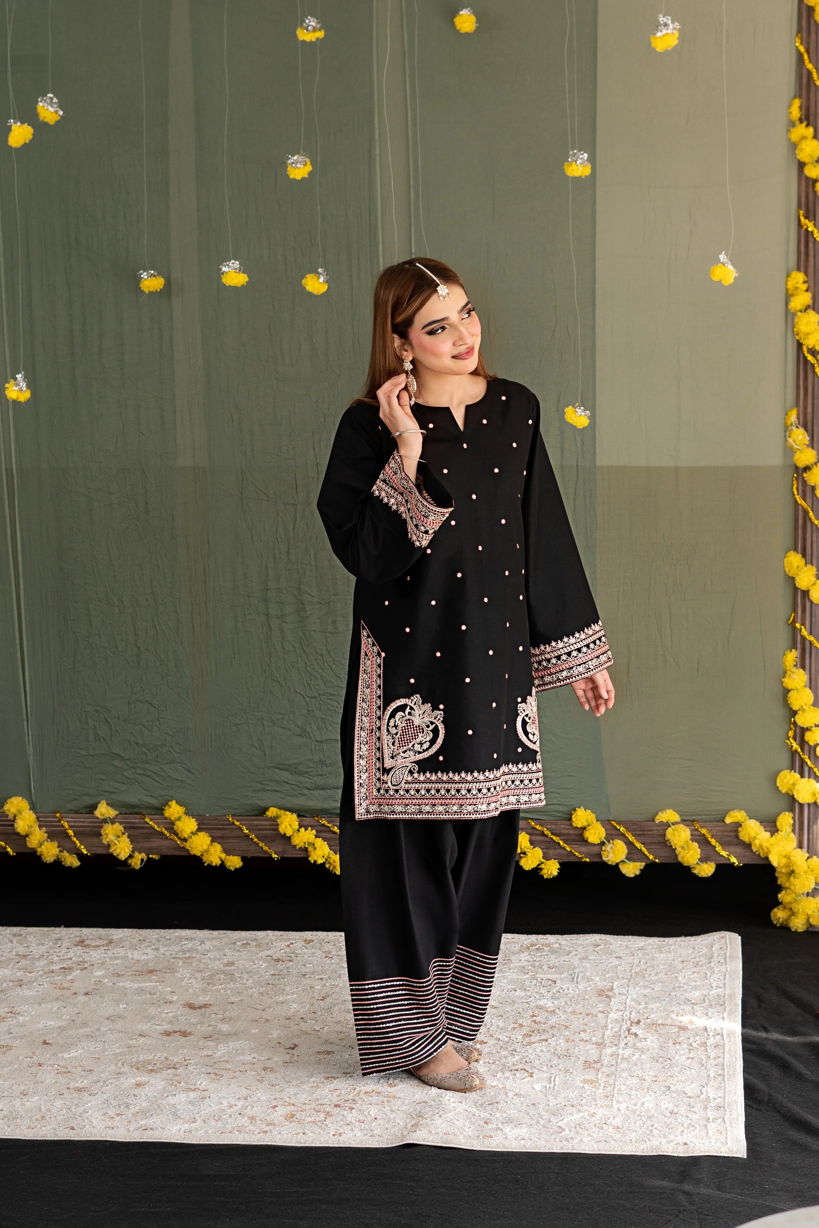 (Unstitched 2 piece)TAURUS