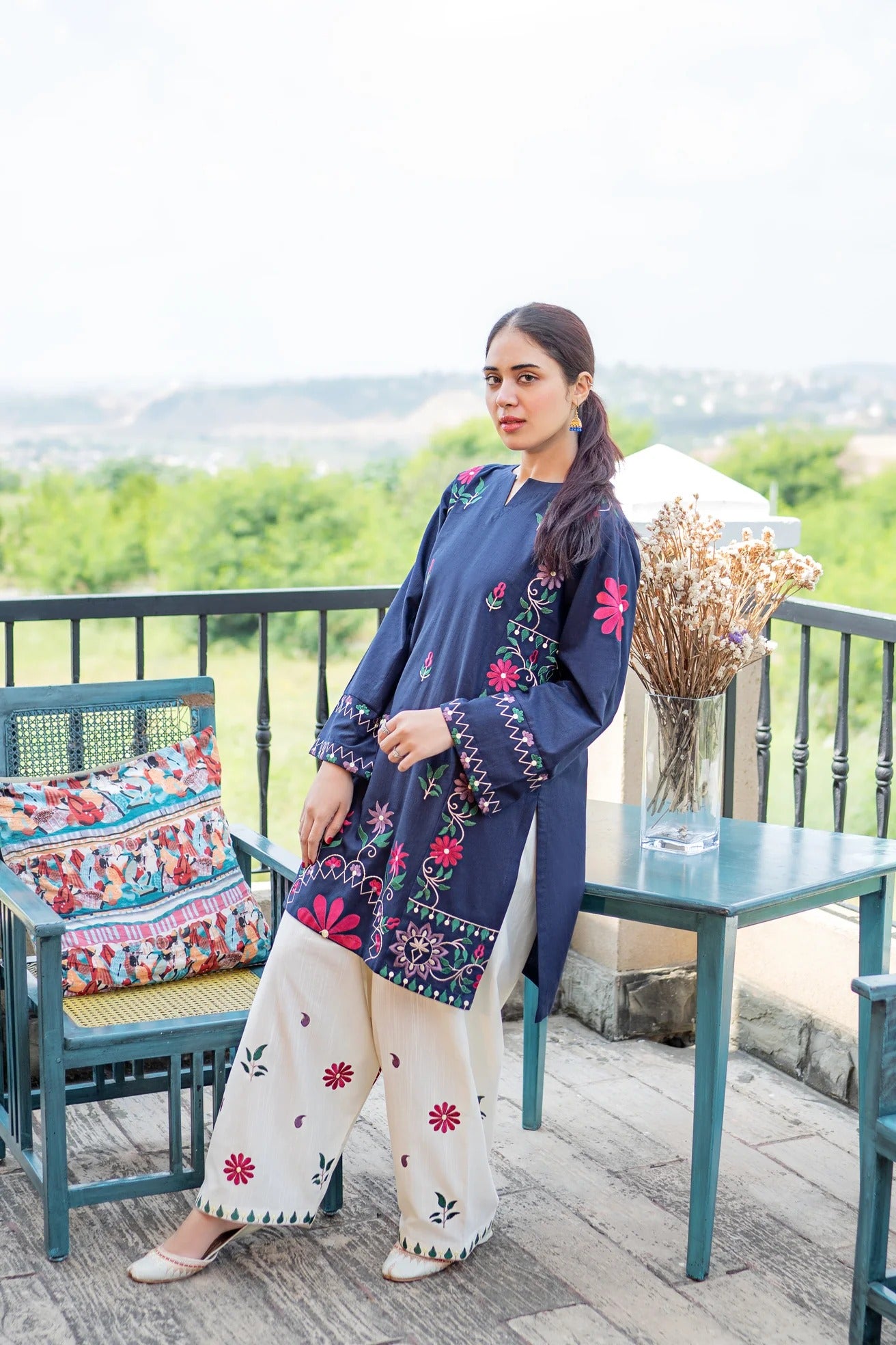 URUBA (unstitched)